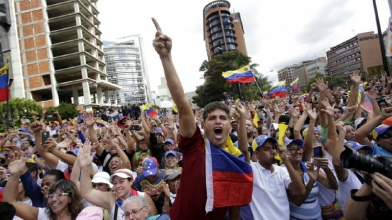  «No podemos consentir un golpe de Estado»