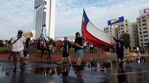  Solidarity with the resistance of the Chilean people