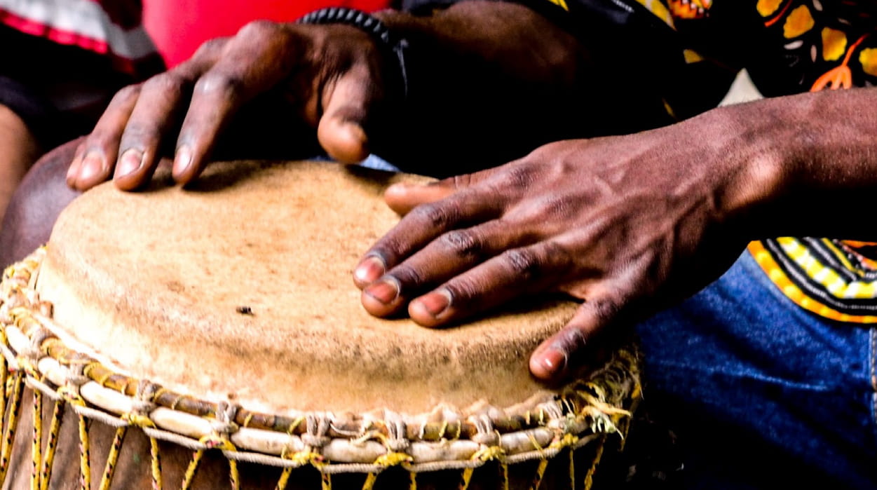  Religiosidad y Musicas afro-latinoamericanas y caribeñas