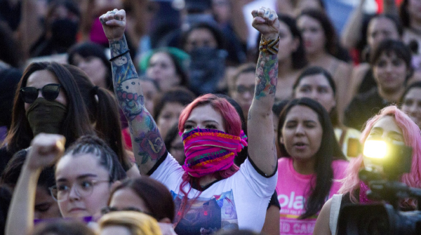  Género y desigualdades