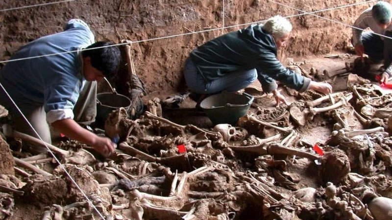  “Postularon al Equipo Argentino de Antropología Forense al Nobel de la Paz”