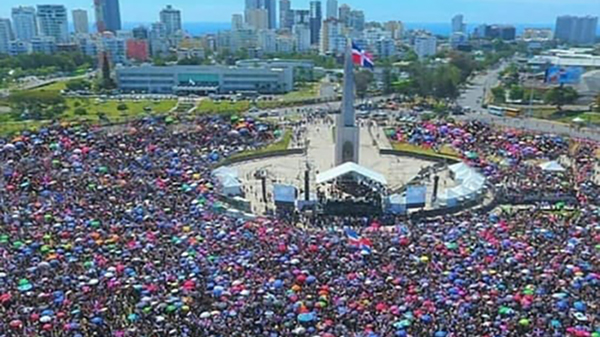  Quiebre en la democracia en República Dominicana