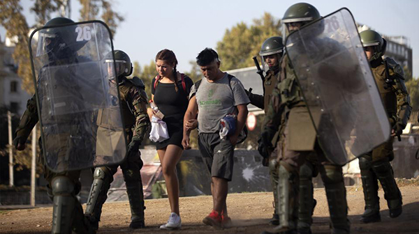  Contra la revuelta, enfermedad