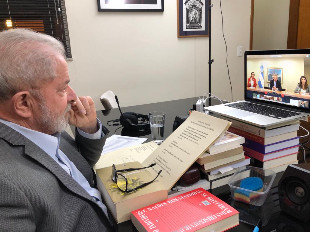  “Alberto Fernández y Lula charlaron sobre América Latina y la pandemia”