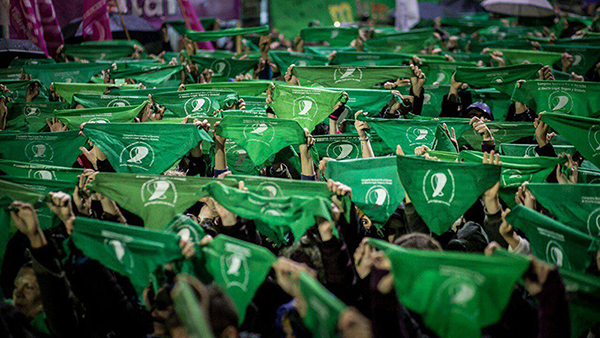  En Argentina, la interrupción voluntaria del embarazo es ley