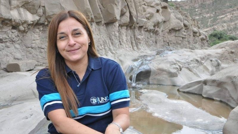  “Publican libro sobre historias de estudiantes del interior”