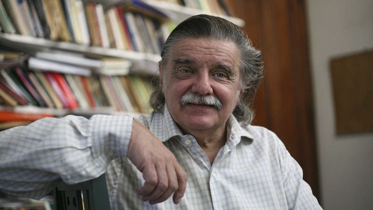  Presentan antología de textos de Horacio González en la Biblioteca Nacional