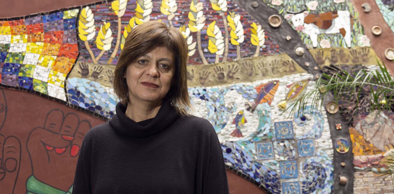  ¿Cuál es el vínculo entre las estrategias de cuidado infantil y la inserción laboral de las cuidadoras?