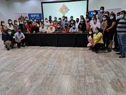  Salubristas bolivianos concluyen diplomado en teorías, políticas y gestión de Sistemas Únicos de Salud