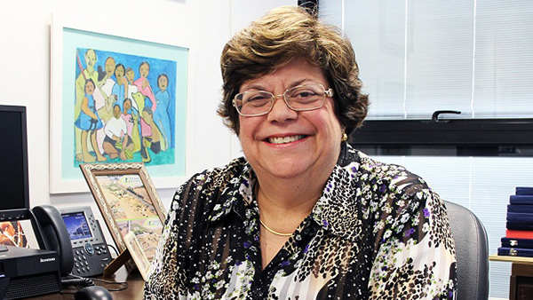  Ana Lucía Gazzola