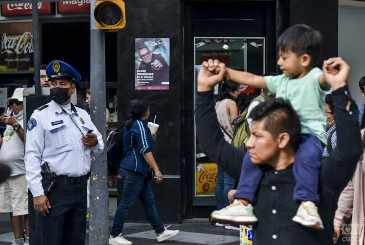  Creer o reventar: Silvio en el Centro Histórico de México