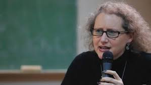  Ciencia Abierta y sus desafíos: una disertación con la Dra. Fernanda Beigel