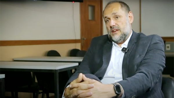  “Lo que estamos viendo es una nueva derecha nostálgica del pasado autoritario”