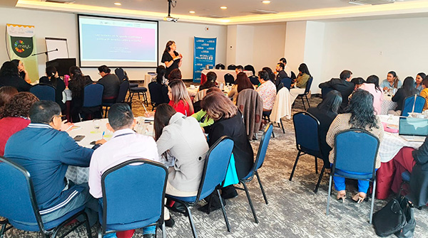  Escuela en Cuidados y Políticas Públicas