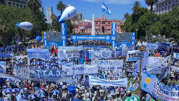  Oposición en las calles de Argentina a la nueva ley laboral