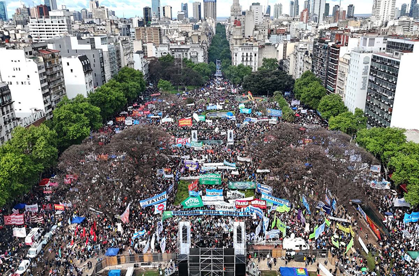  Por la defensa de la educación, la soberanía y la democracia
